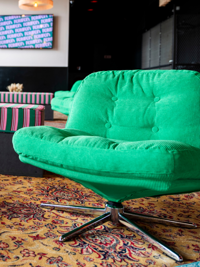 Fauteuil pivotant DYVLINGE en tissu vert