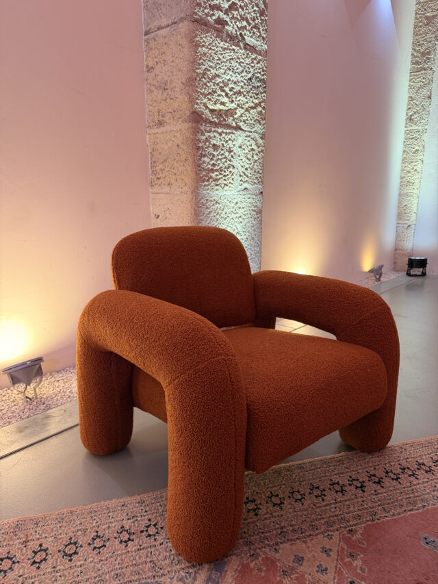 Fauteuil Nicxon en peau de mouton